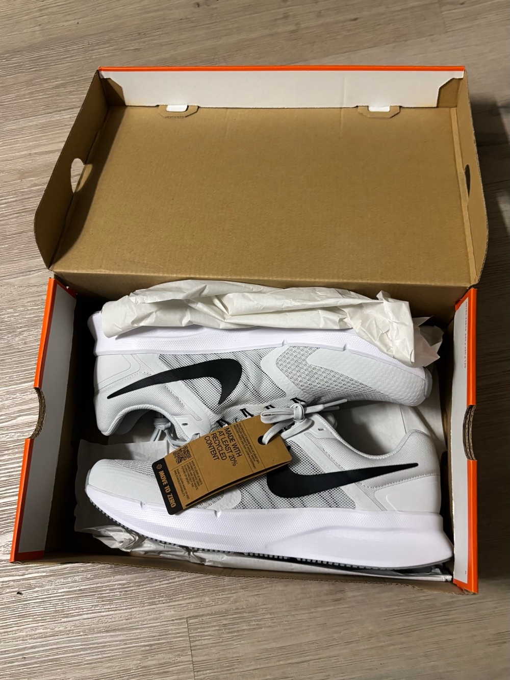 Nike Kids White and Black Low-Top Sneakers